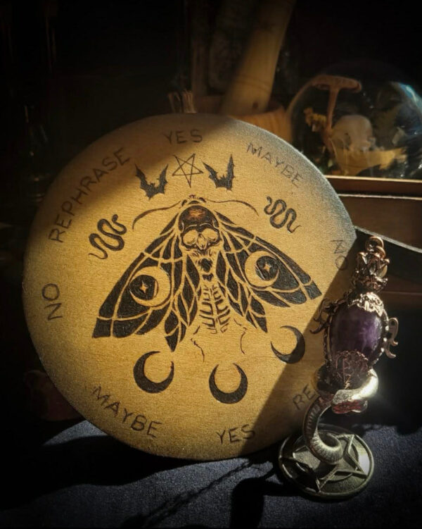 Pendulum board | Pirography