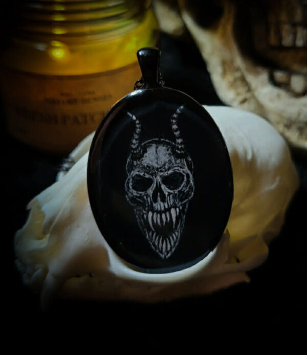 Horned Skull | Necklaces