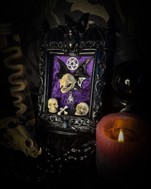 Violet Hex | Gothic