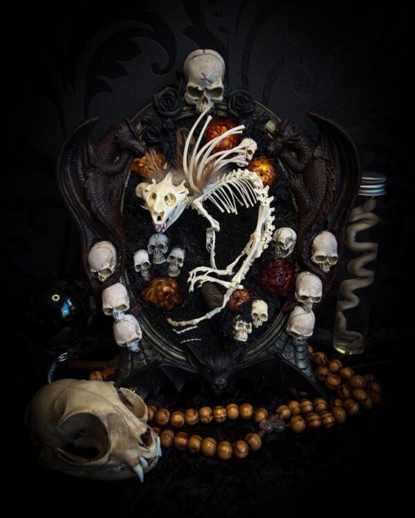 Mythion the Silent Observer | Gothic