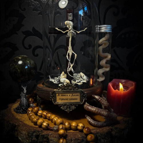 7d398121-469c-4726-86b5-9d538eaa5785_fb90cd3b-a1af-4c2f-88c4-dbabd2a21176.jpg Crucifixa | MADE TO ORDER